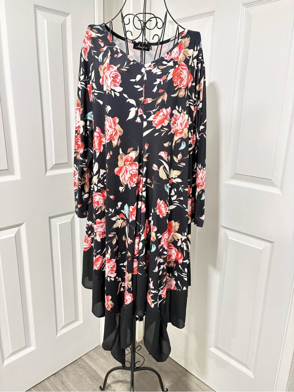 NWOT Plus Size Floral A-Line Long Sleeve Dress - Black with Pink Rose Print